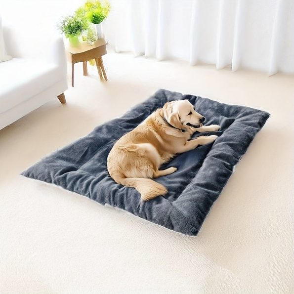 [Cozy Pet Bed] Reversible, Cozy Plush Pet Bed Mat for Cats & Dogs | All-Season, Dual-Sided Comfort, Polyester Fill, Ideal for Small to Large Pets, Durable, Quilted Pet Mat